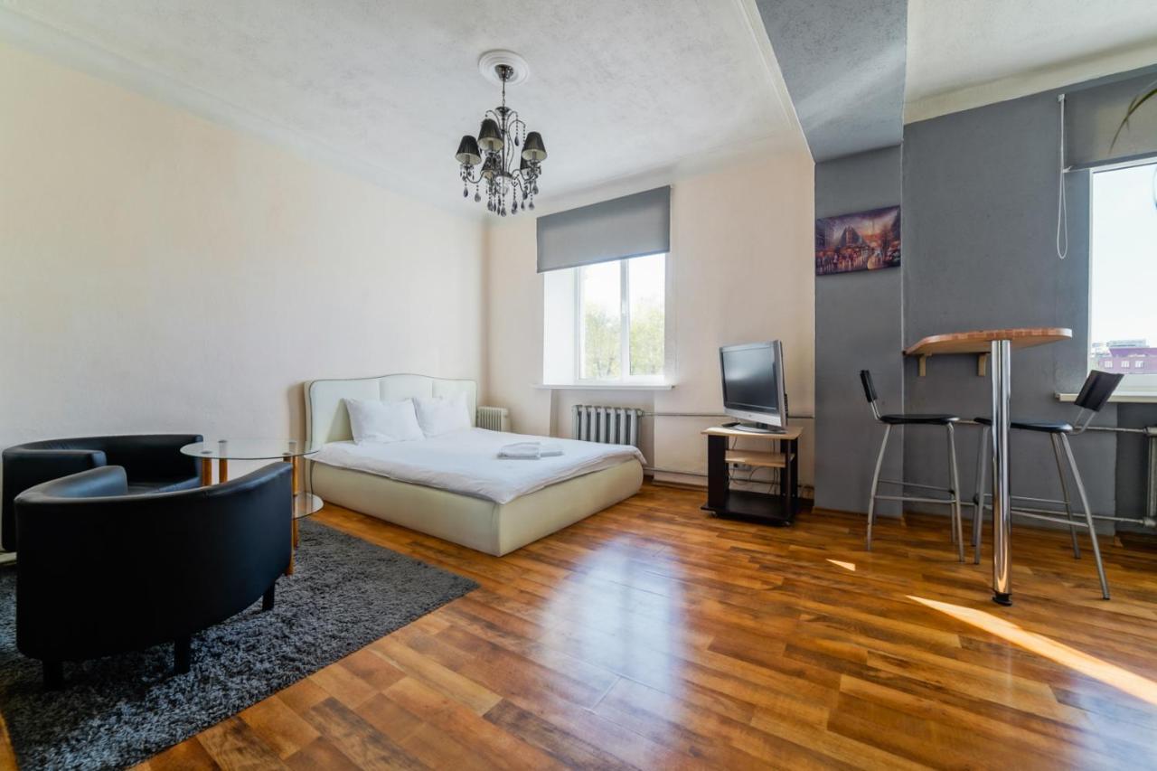 In The Center Of Minsk Apartment Exterior photo